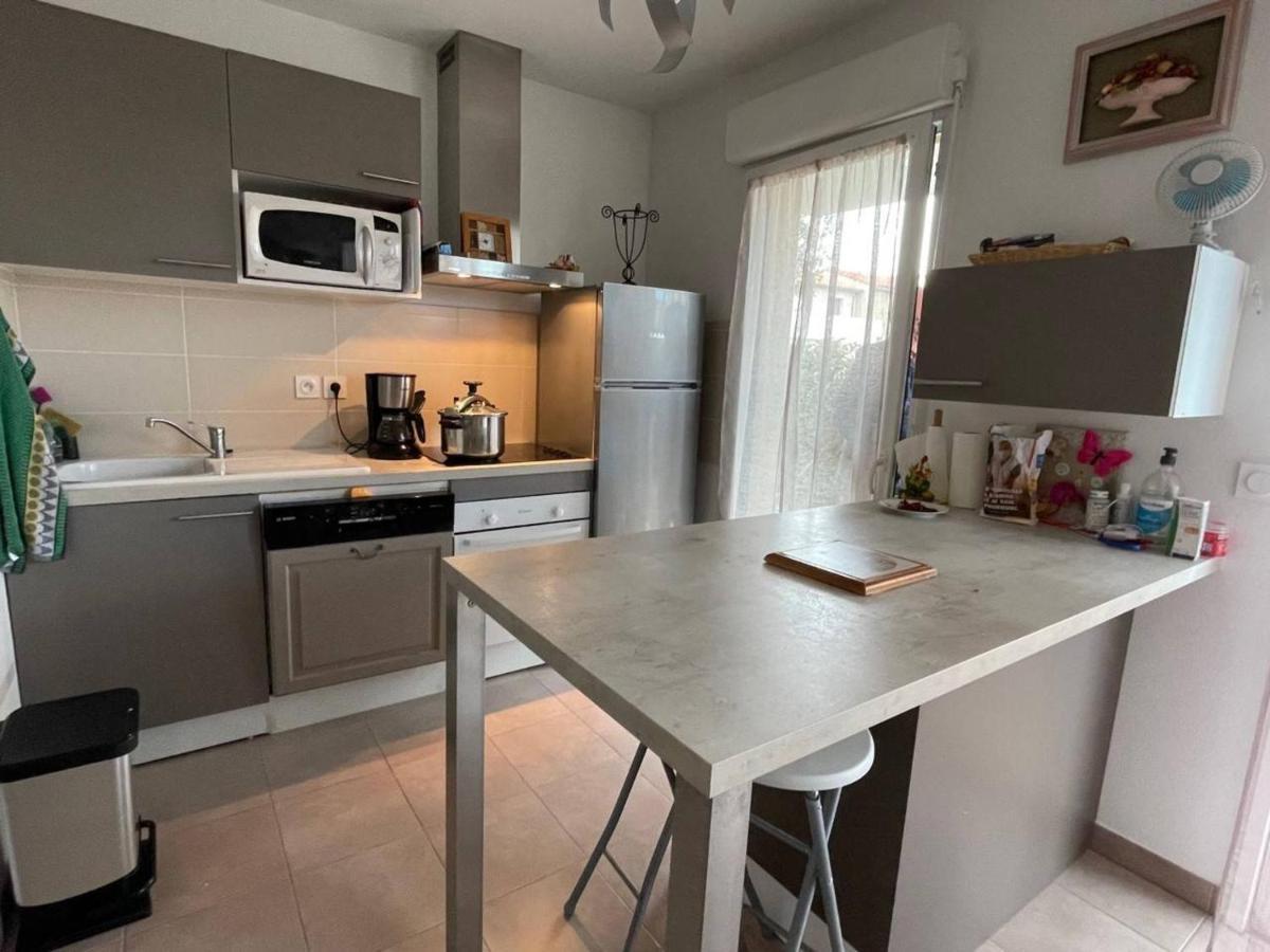 Appartement 3 Pieces Avec Terrasse Et Jardin, Proche Plage Et Commerces, 2 Parkings, Argeles-Sur-Mer - Fr-1-225-773 Buitenkant foto